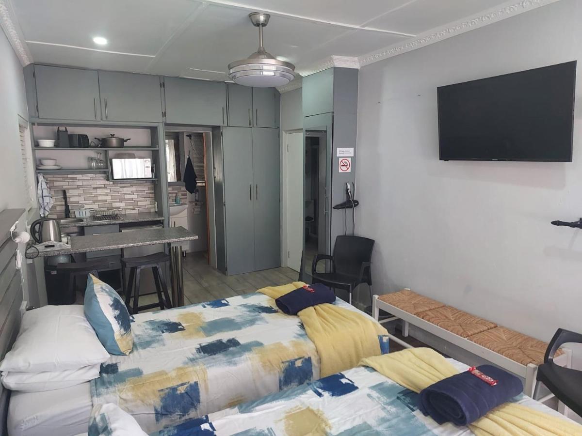 Rest4Sure Apartment Ashton Екстериор снимка